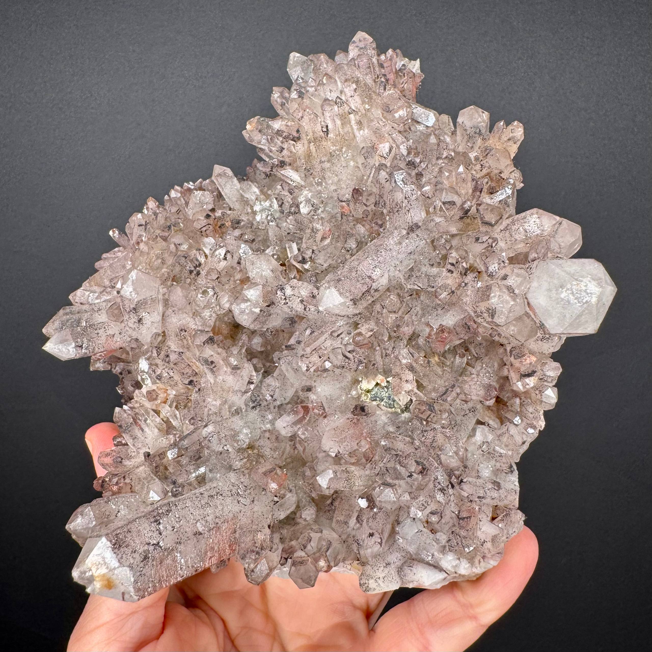 quarzo_indiano_ematite1