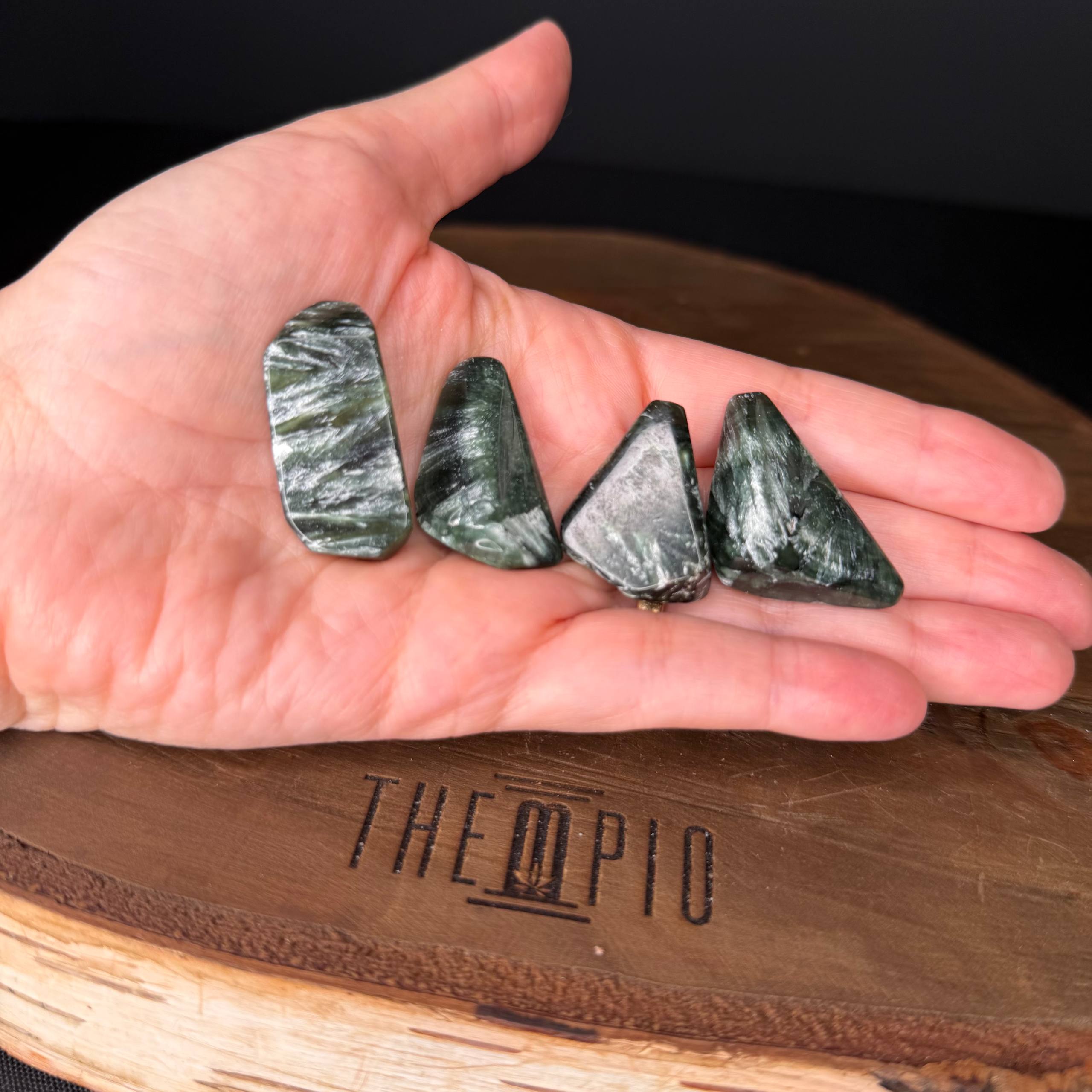 SERAFINITE1